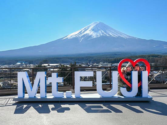 【フォトスポット】ふじさんオブジェ