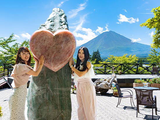 【フォトスポット】ふじハッピーストーン